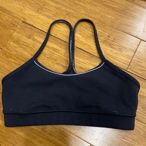 Lululemon sports bra 4